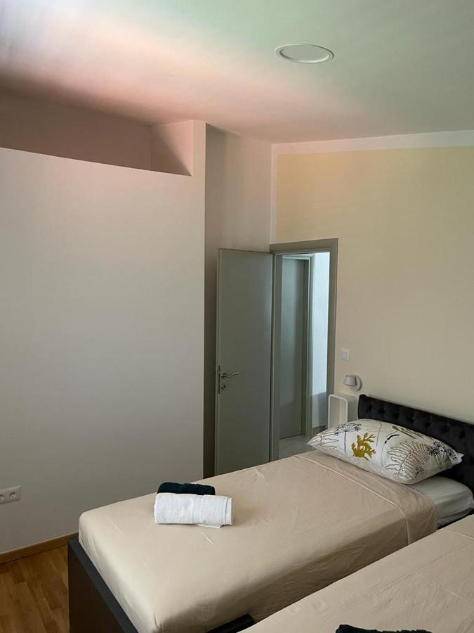 Apartman Nature Zvecanje 外观 照片